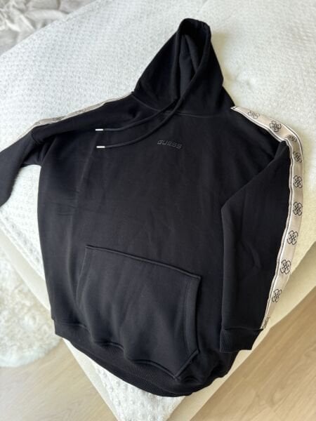 Kenarı Şeritli Sweat