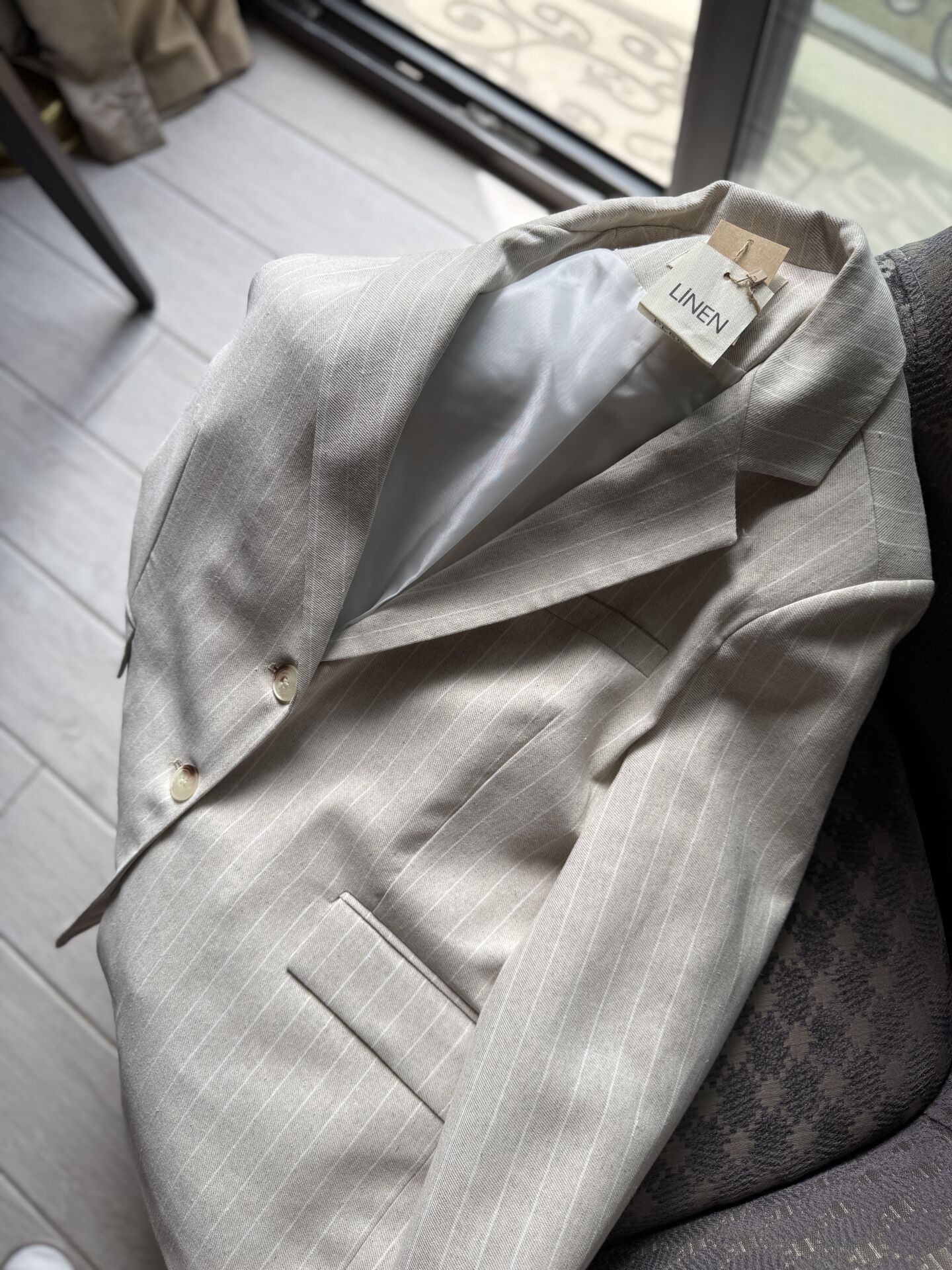 Linen CeKet