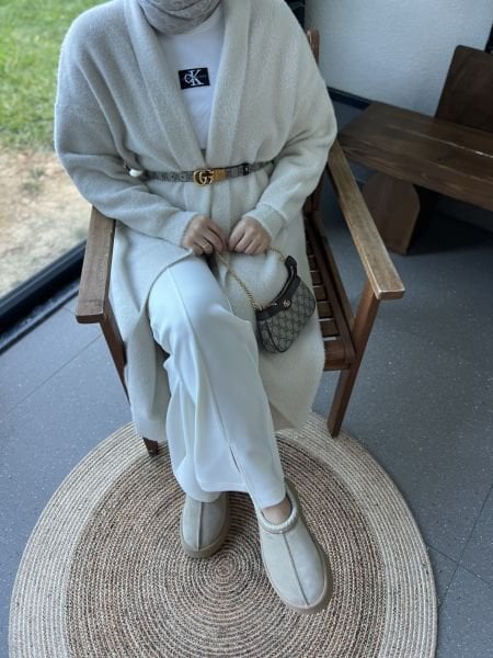 Şal Yaka Hırka Bej