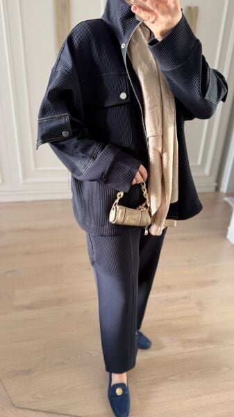 Kot Detaylı Lacivert Tasarım Takım