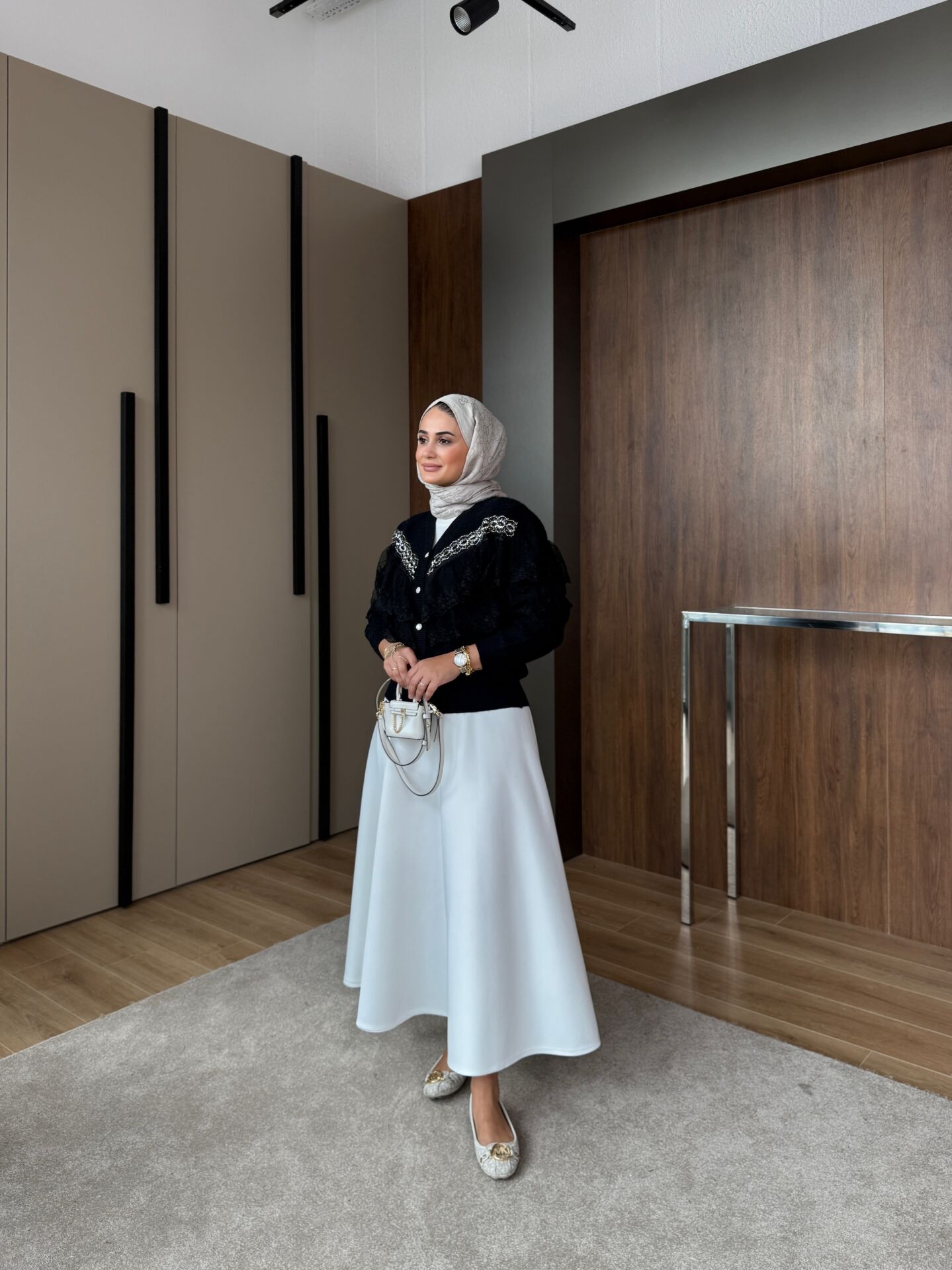 İthal Dantelli Hırka Siyah