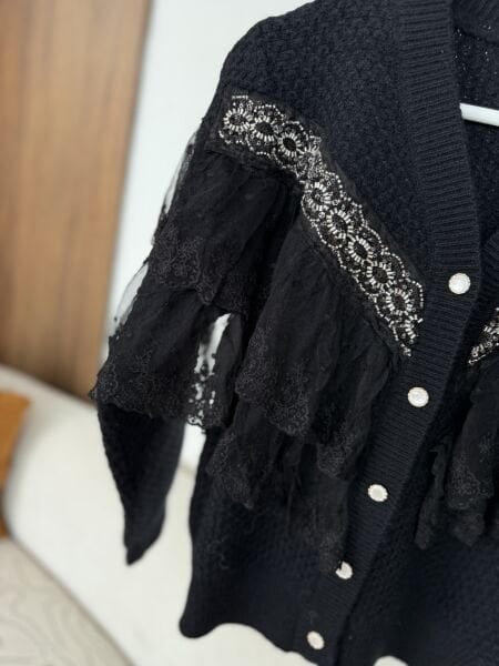 İthal Dantelli Hırka Siyah