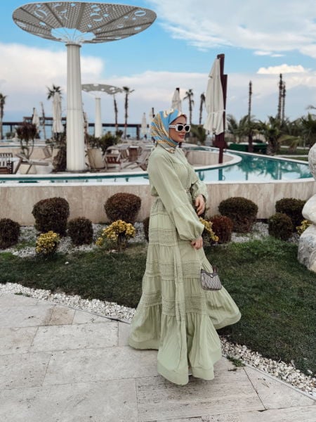 İnci Düğme Elbise Çağla Yeşili