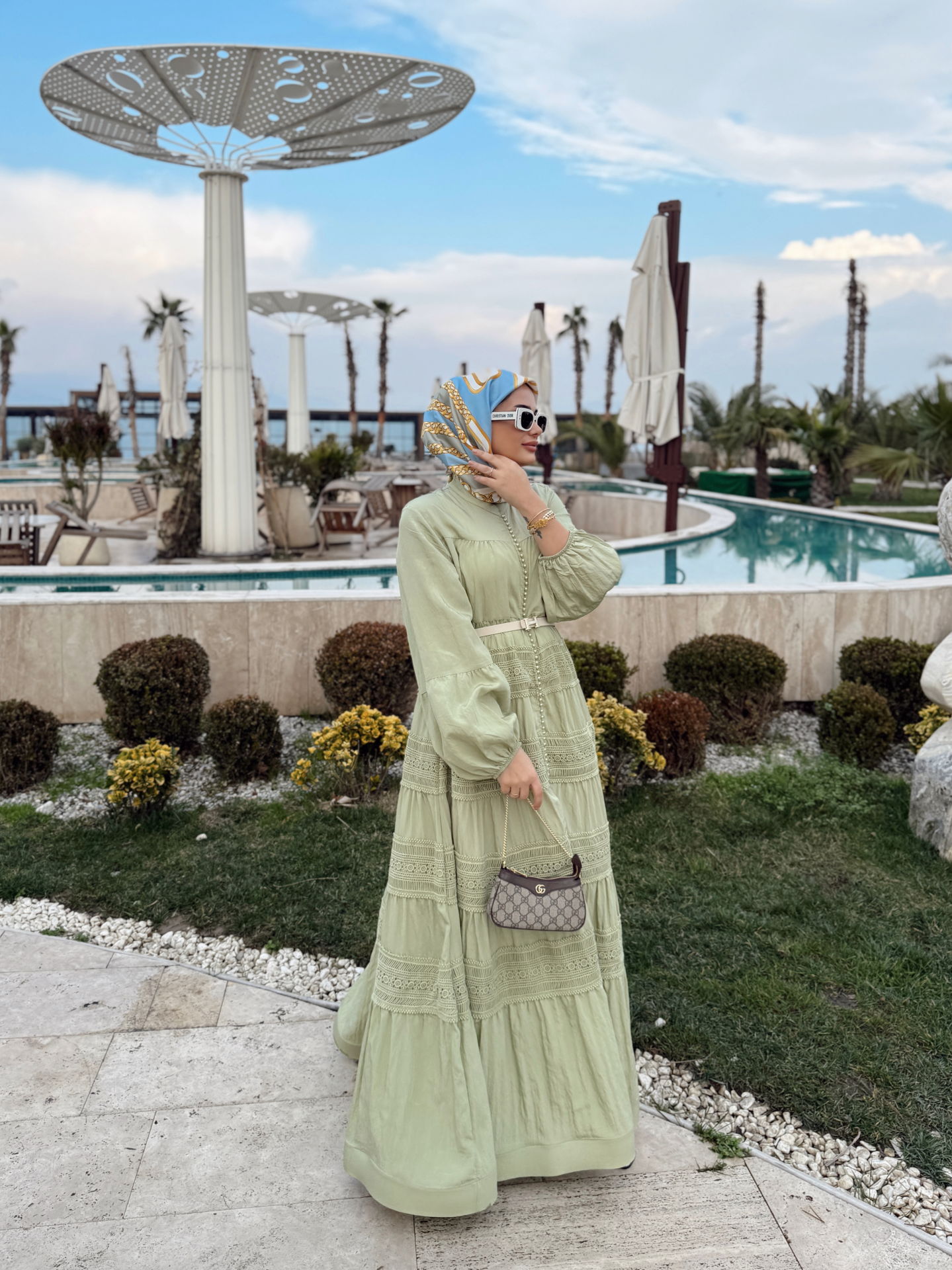 İnci Düğme Elbise Çağla Yeşili