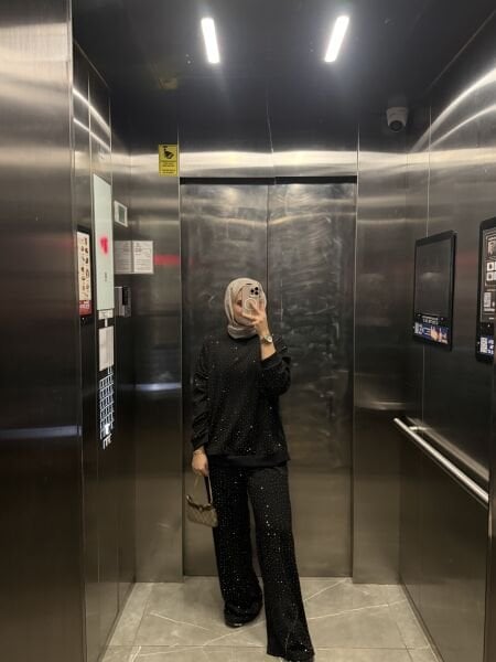 Taşlı Takım Siyah