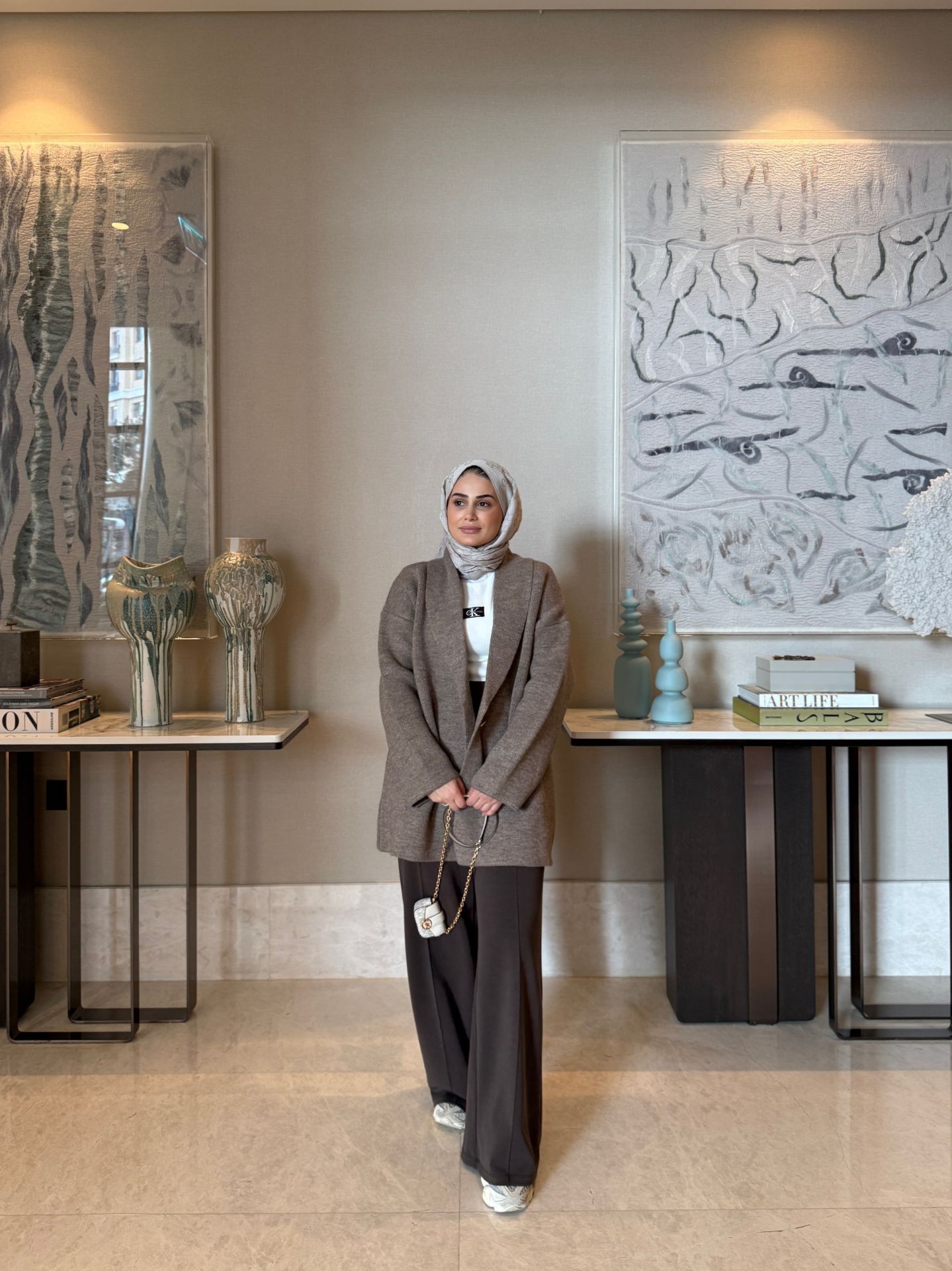 Dört Düğmeli Hırka