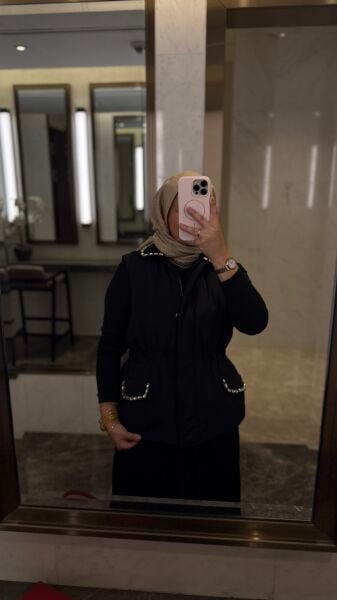 Siyah İşleme Detay Yelek