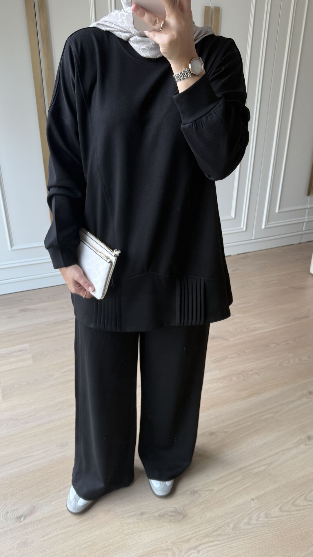 Pilise Detaylı Takım Siyah