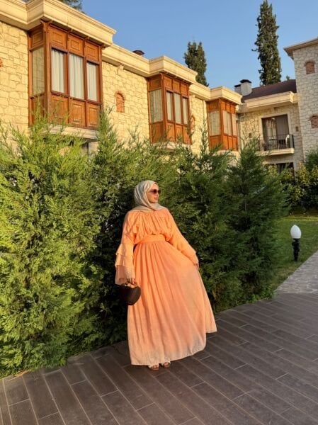 Orange Rahat Elbise