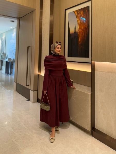 Lina Elbise Bordo