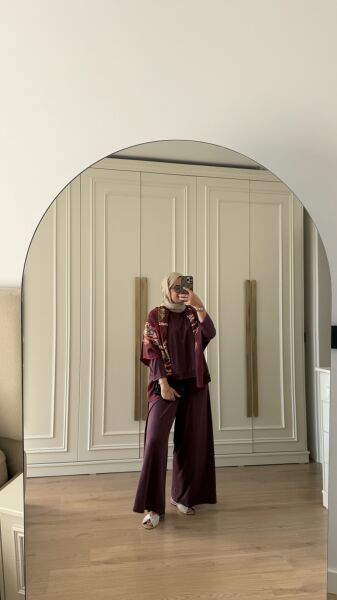 Tül Detaylı Takım Bordo