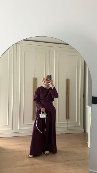 Kuşak Detaylı Tensel Takım Bordo
