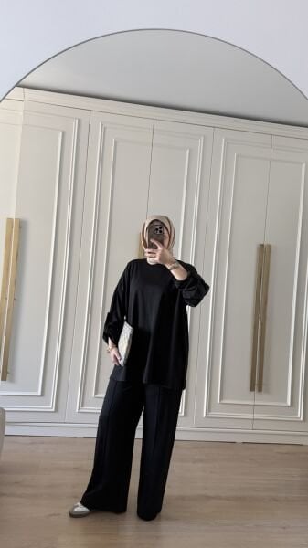 Kol Detaylı Eşofman Takımı