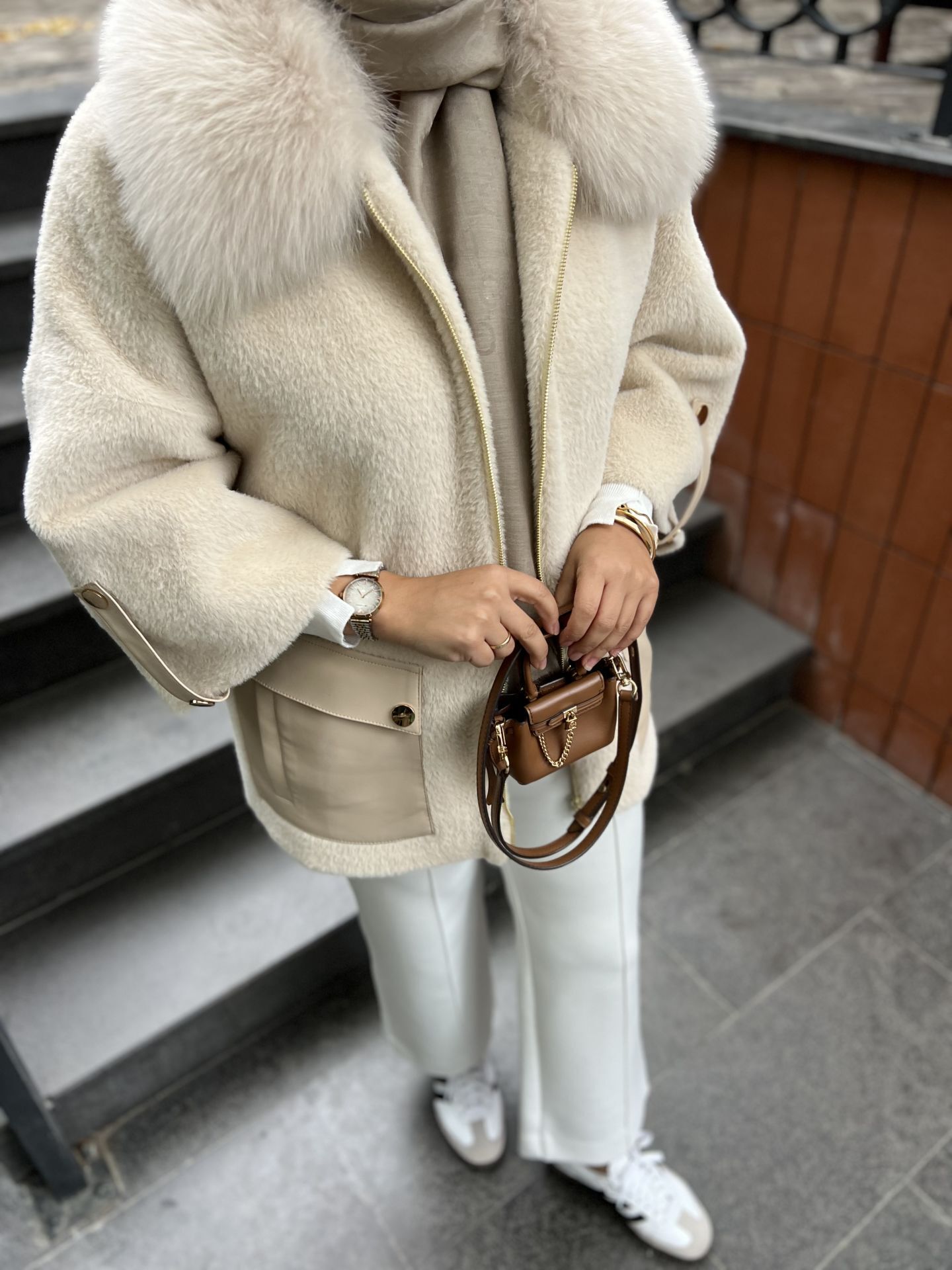 Angora Kürklü Kaban Bej