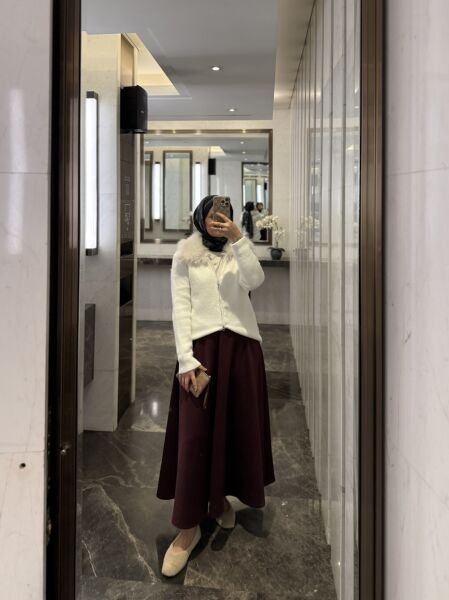 Kürk Yakalı Hırka