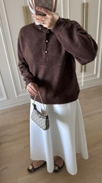 Gold Düğmeli Kazak