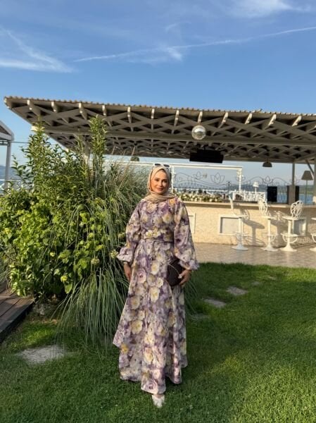 Nazen Elbise