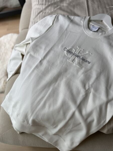 Ck Sweat