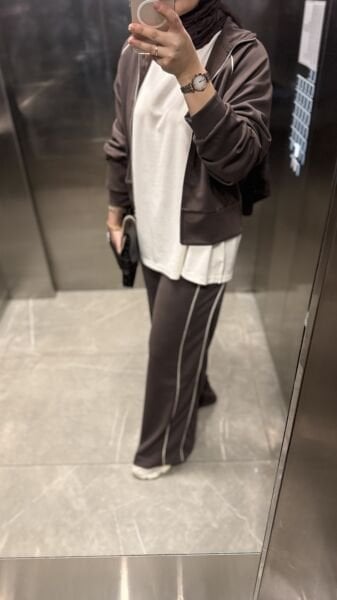 Biyeli Eşofman Takımı Kahverengi