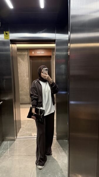 Biyeli Eşofman Takımı Kahverengi