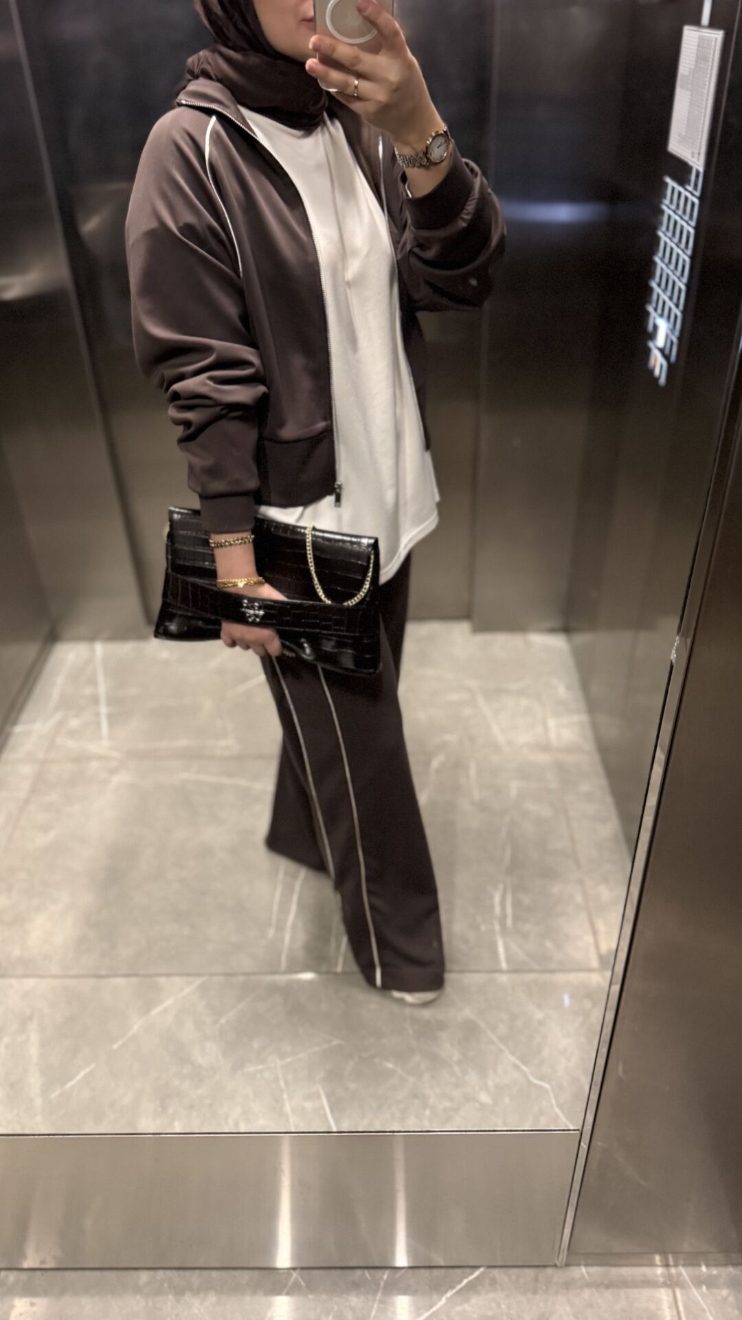 Biyeli Eşofman Takımı Kahverengi