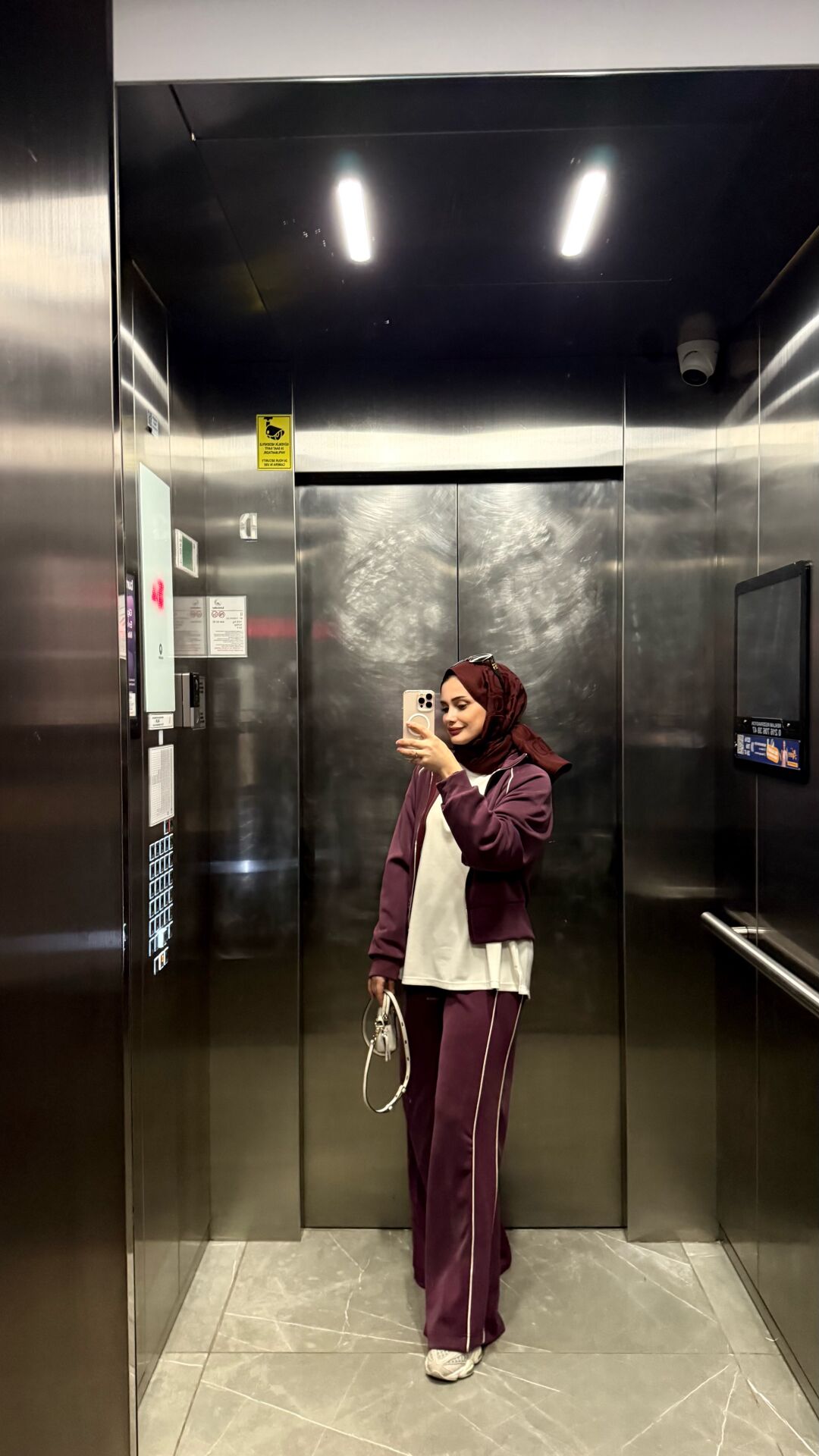 Biyeli Eşofman Takımı Bordo