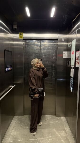 Pullu Modal Takım Kahverengi