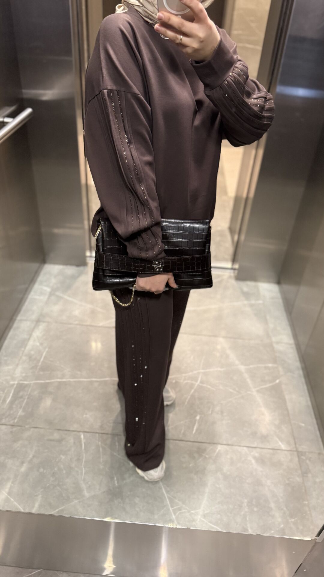 Pullu Modal Takım Kahverengi