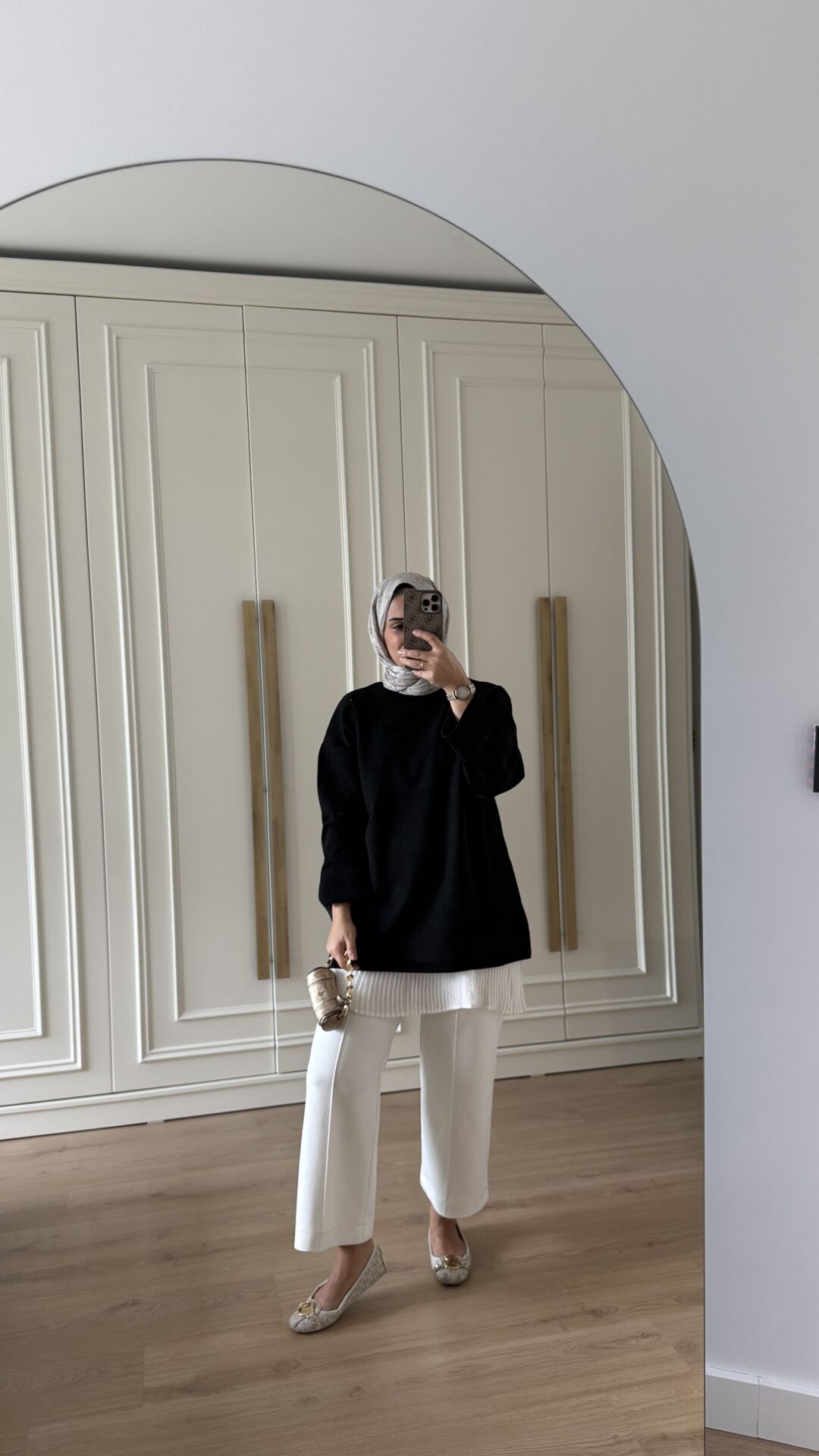 Larissa Merserize Siyah