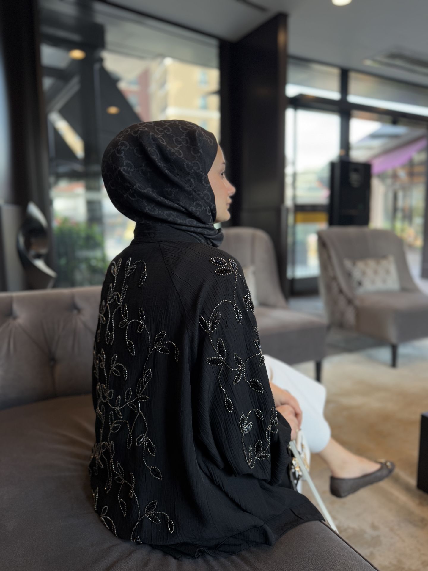 Yaprak İşlemeli Kimono Siyah