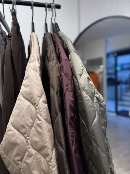 Muadil Kapitone Mont